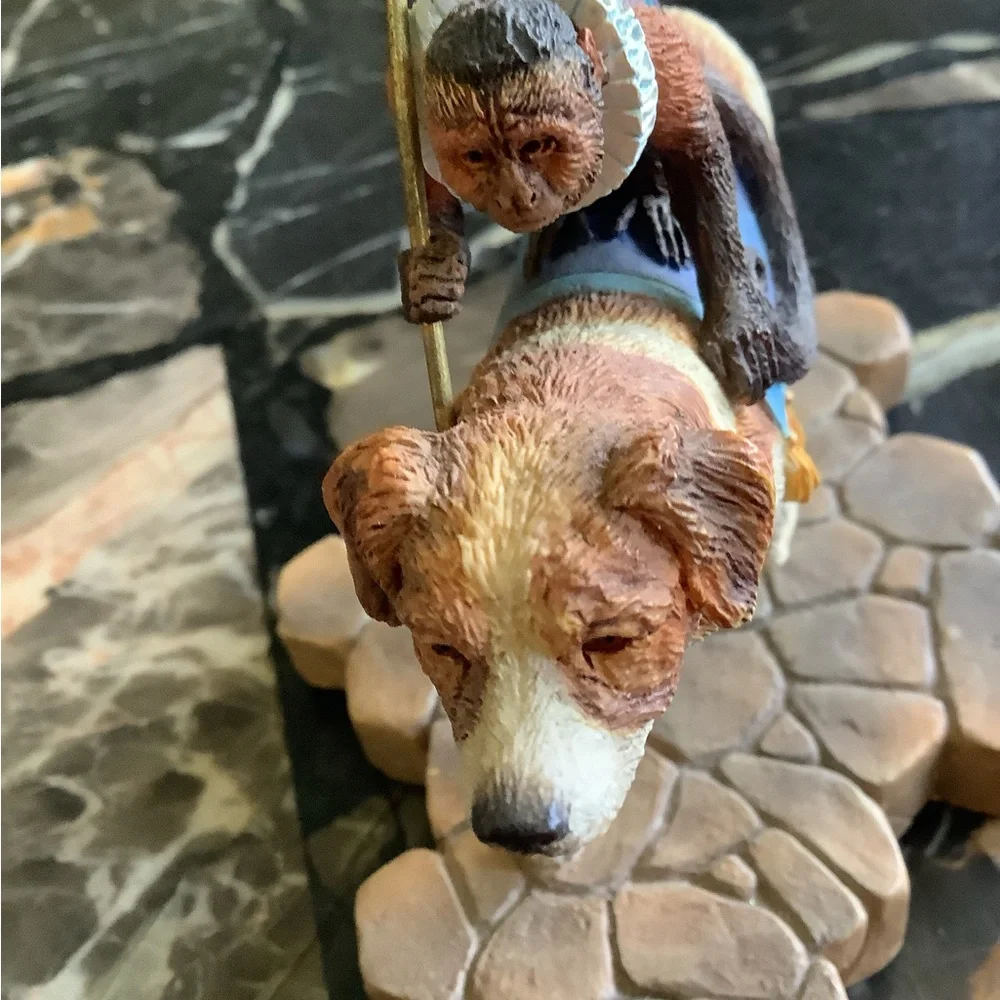 Authentic numbered 6734 thomas blackshear K9 monkey shines figurine
